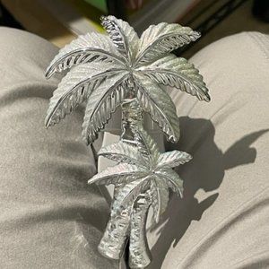 USED Palm Trees Wallflower Plugin